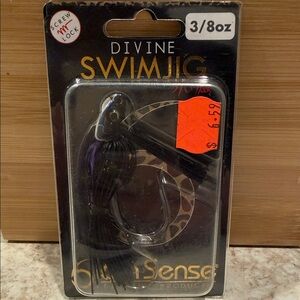 6th Sense 3/8oz Swim Jig in Black/Purple - Lure
